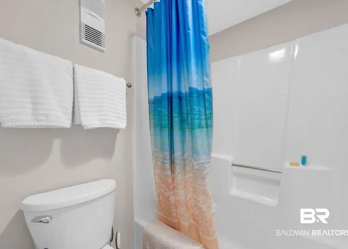 Beachfront Getaway W Pools, Sauna & Ocean Views Gulf Shores