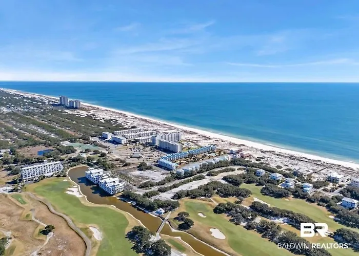 Apartment Beachfront Getaway W Pools, Sauna & Ocean Views